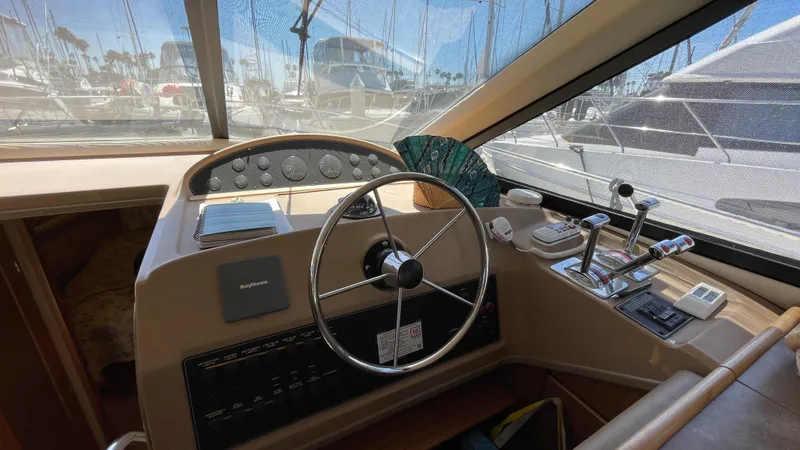 2001 Bayliner 3988 Command Bridge Motoryacht