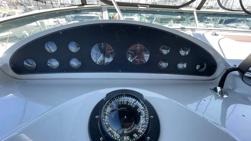 2001 Bayliner 3988 Command Bridge Motoryacht