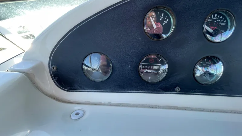 2001 Bayliner 3988 Command Bridge Motoryacht