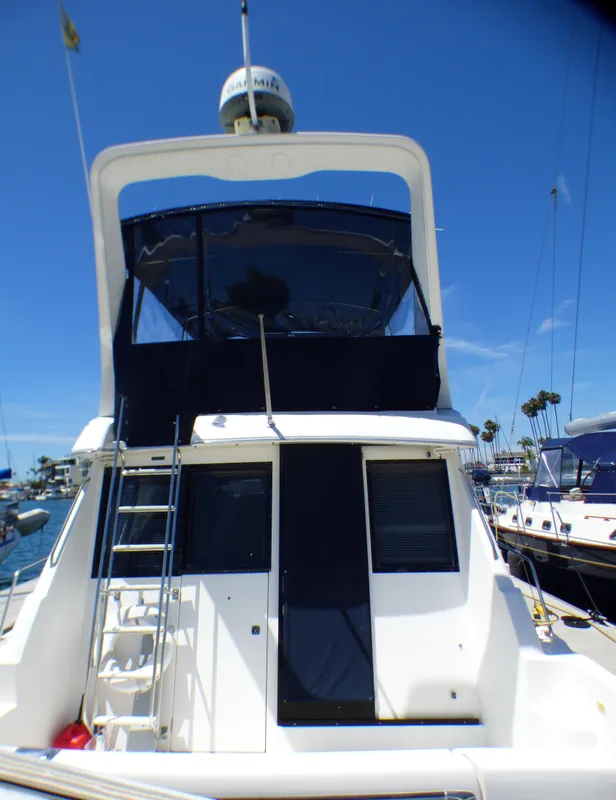 2001 Bayliner 3988 Command Bridge Motoryacht