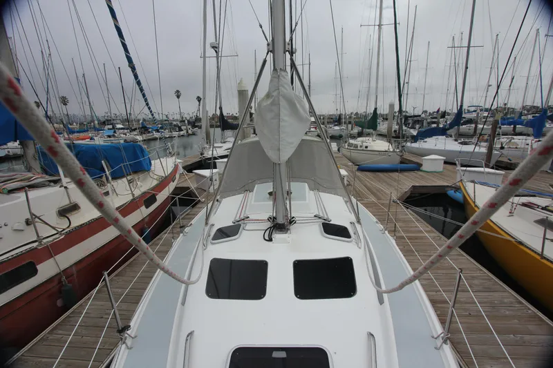 2000 Hunter 320