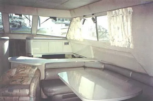 1989 Sea Ray 440 Convertible