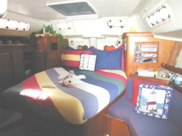 1991 Hunter Passage