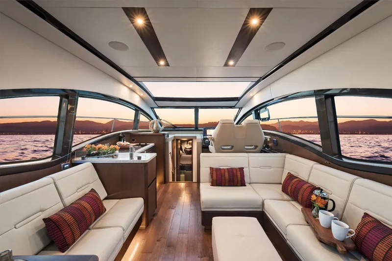 2017 Sea Ray Sundancer 400