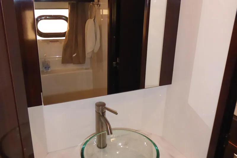 2017 Sea Ray Sundancer 400