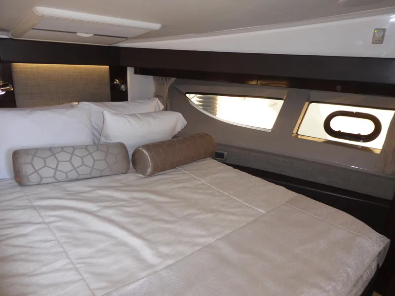 2017 Sea Ray Sundancer 400