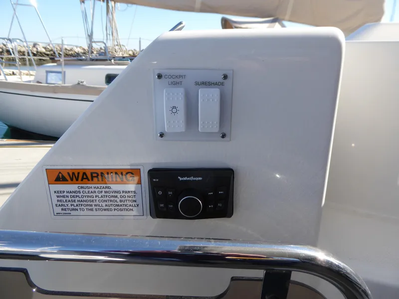 2017 Sea Ray Sundancer 400