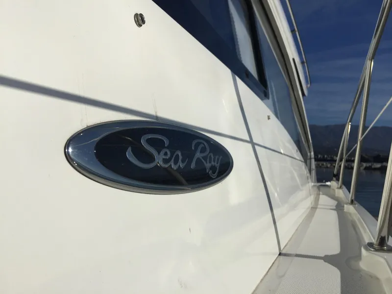 2017 Sea Ray Sundancer 400