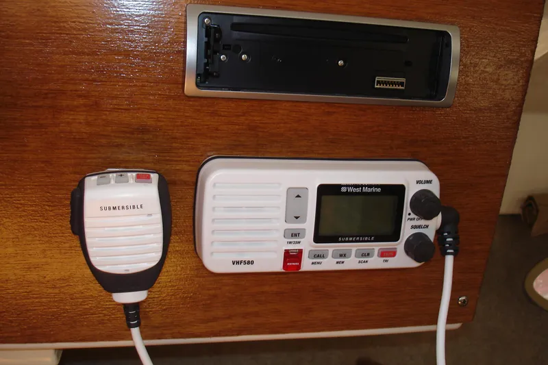 West Marine VHF & Stereo