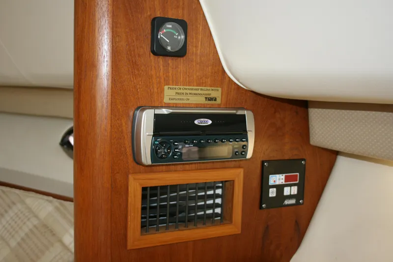 2002 Tiara Yachts Open