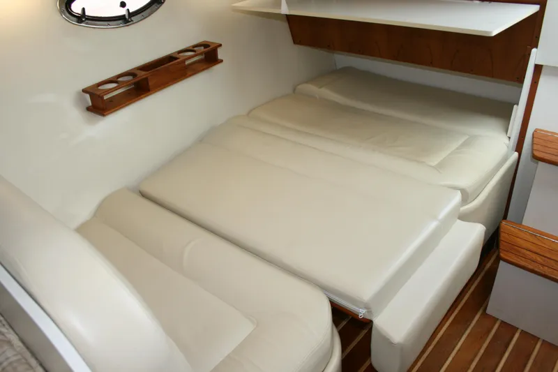 2002 Tiara Yachts Open