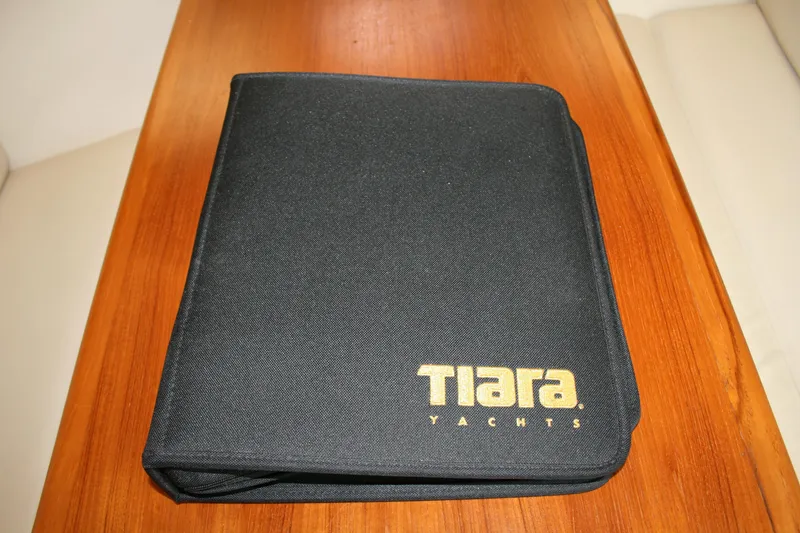 2002 Tiara Yachts Open