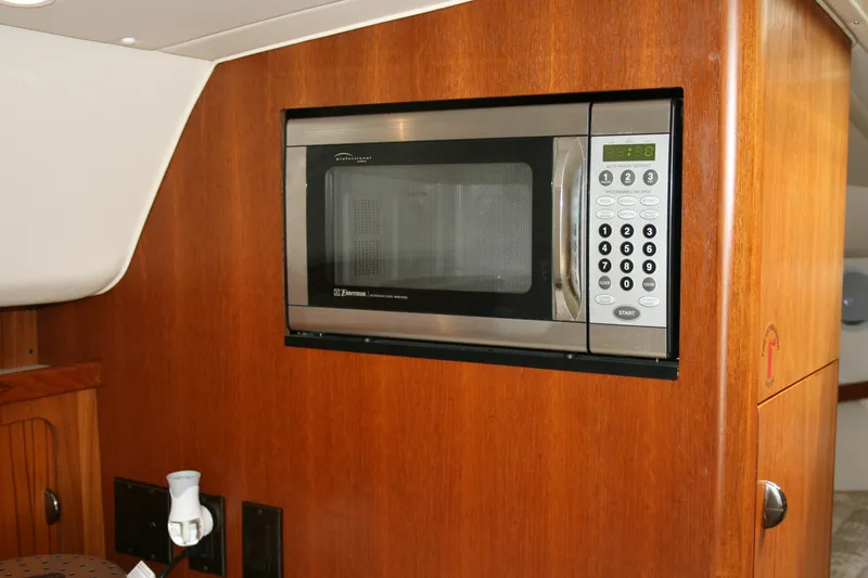 2002 Tiara Yachts Open