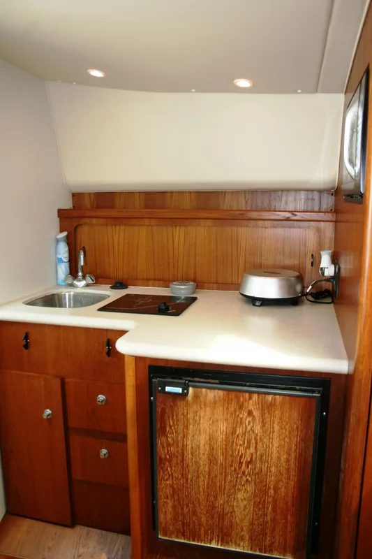 2002 Tiara Yachts Open