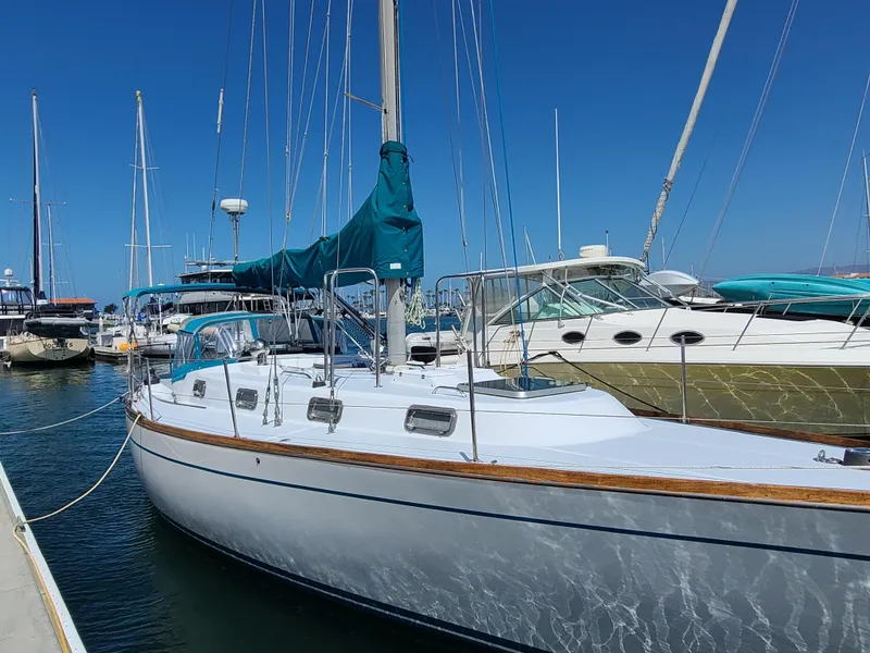 1976 Tartan 37