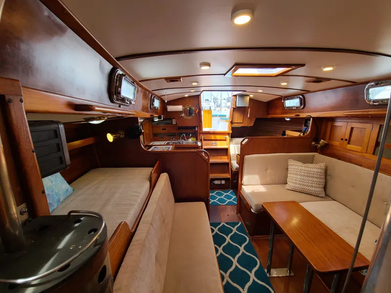 1976 Tartan 37