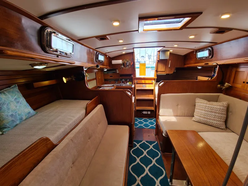 1976 Tartan 37