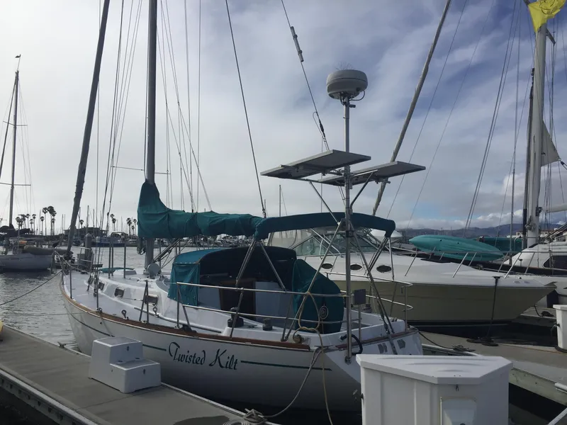 1976 Tartan 37