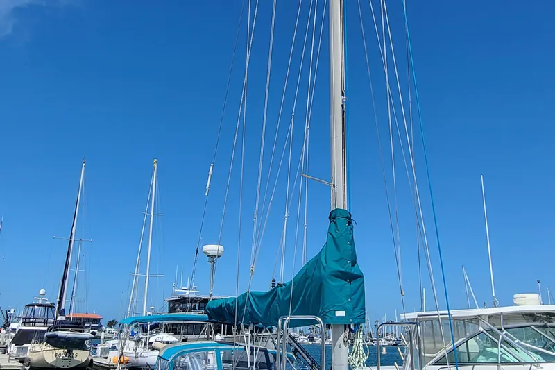1976 Tartan 37