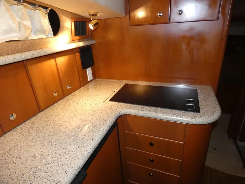 2006 Silverton 43 Sport Bridge