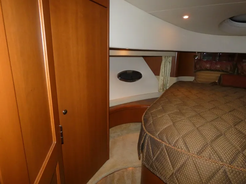 2006 Silverton 43 Sport Bridge