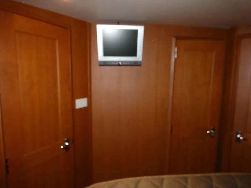 2006 Silverton 43 Sport Bridge