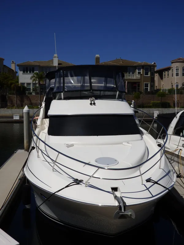 2006 Silverton 43 Sport Bridge
