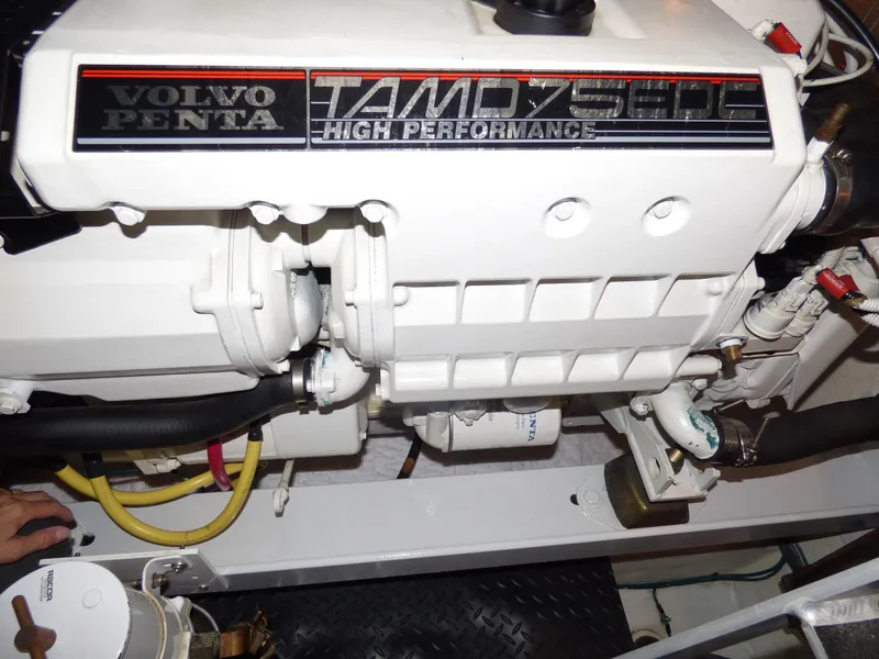 2006 Silverton 43 Sport Bridge