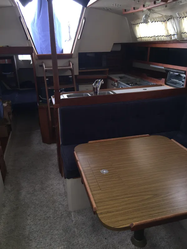 1986 Catalina 36