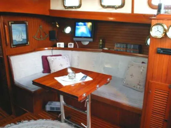 1983 Vagabond Center Cockpit Ketch