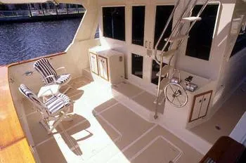 Manufacturer image cockpit