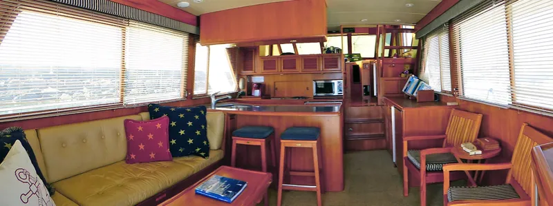 Pano of salon