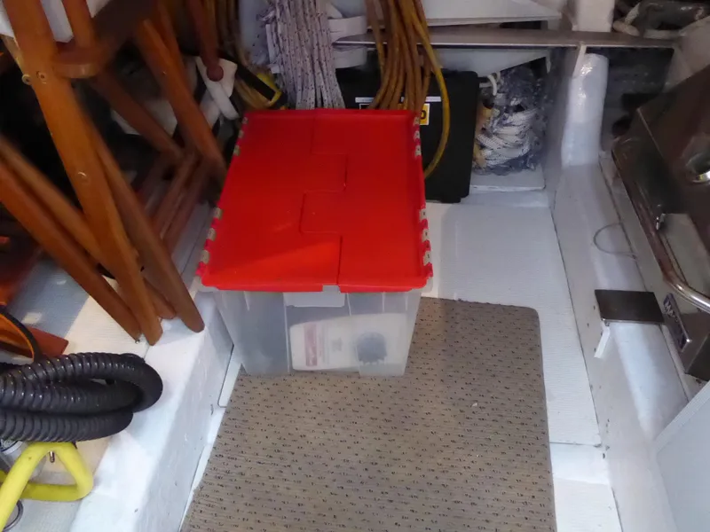 Storage engine area