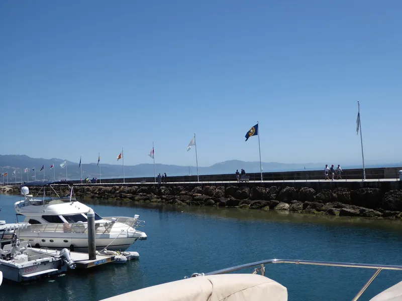 View Flybridge to Breakwater