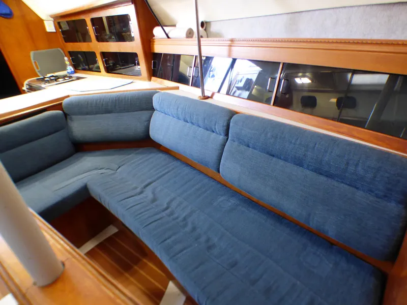 1988 Hunter Legend 35