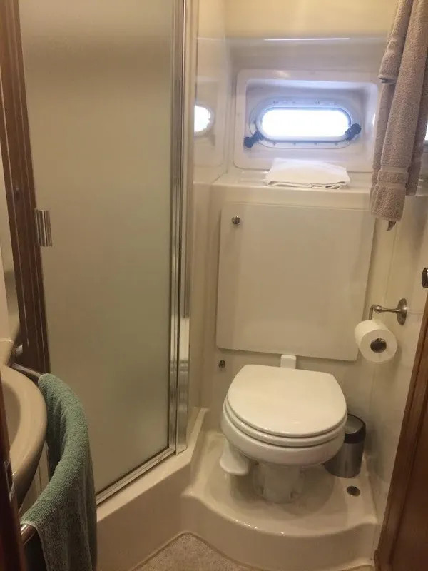 1997 Bayliner 3788 Command Bridge Motoryacht
