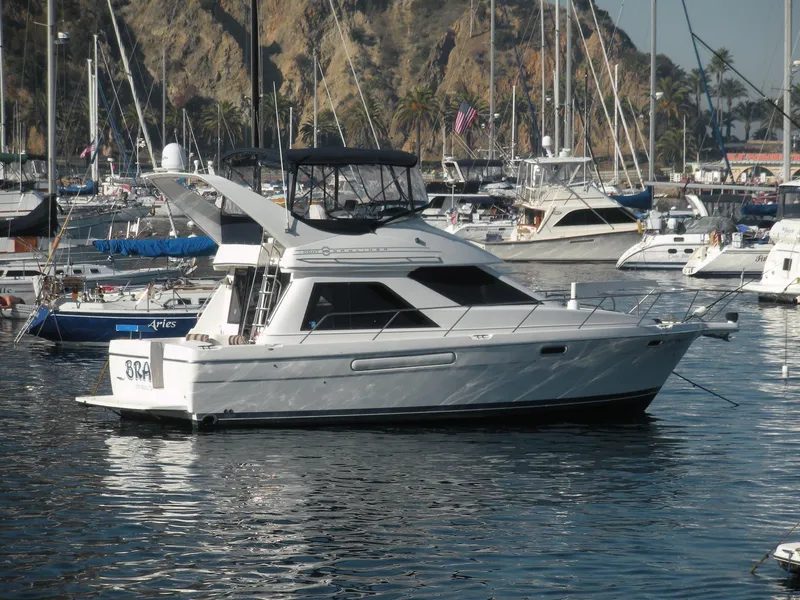 1997 Bayliner 3788 Command Bridge Motoryacht