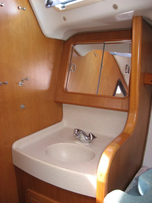 Guest Cabin Vanity
