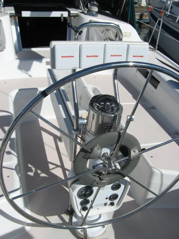 Helm & Electronics