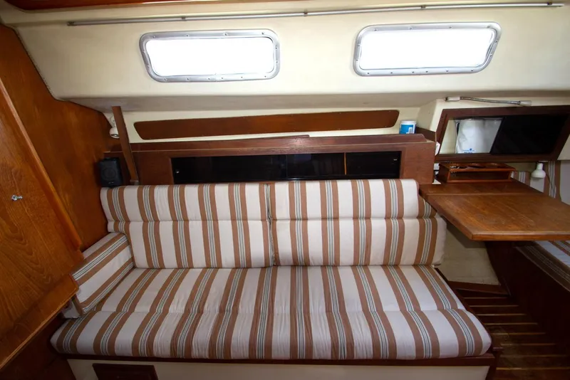 Starboard Settee