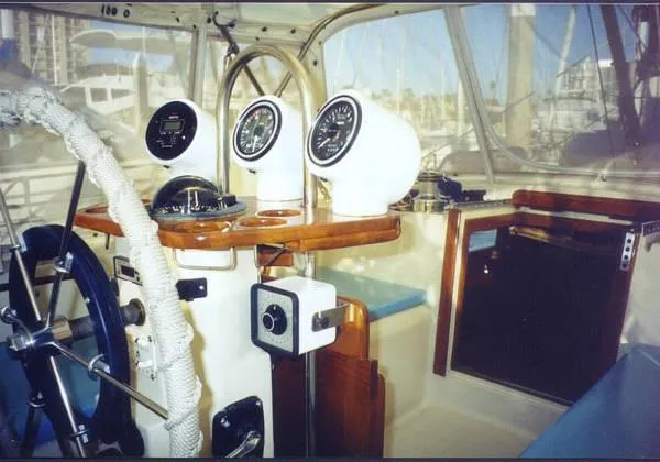 1984 Irwin Center Cockpit Cutter
