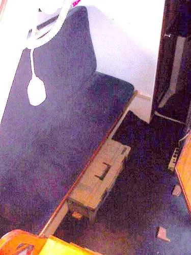 Down Companionway to Port Salon Area