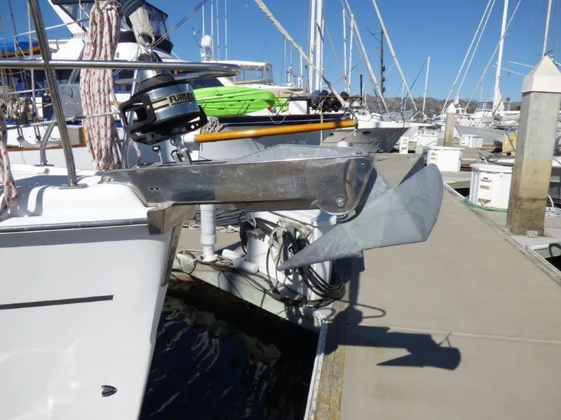 Strong SS bow roller