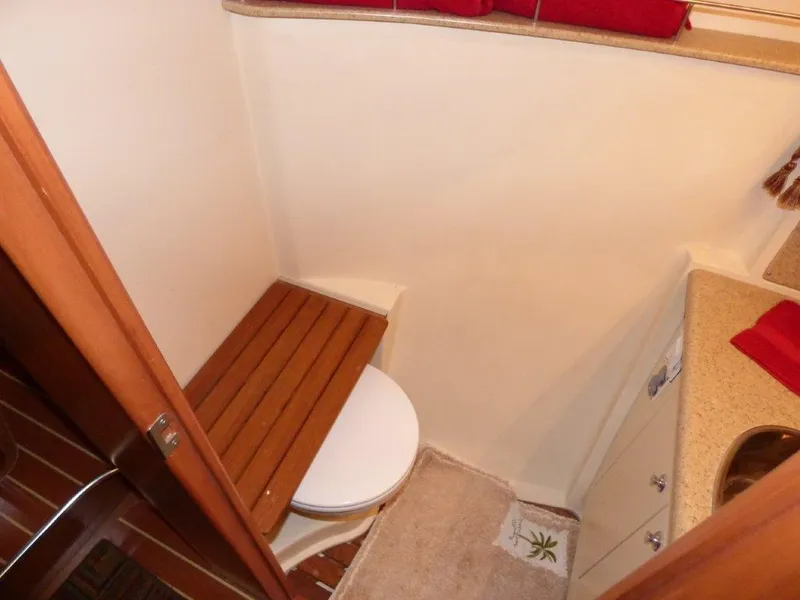 Seat down