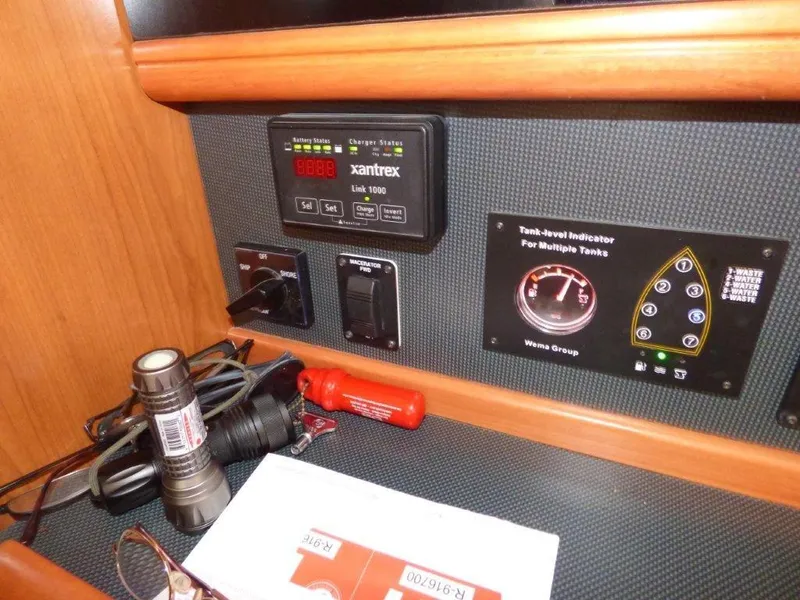 Inverter remote, tank tender, Link battey system