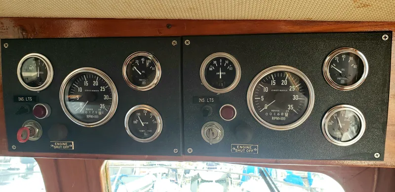 1979 CHB Aft Cabin