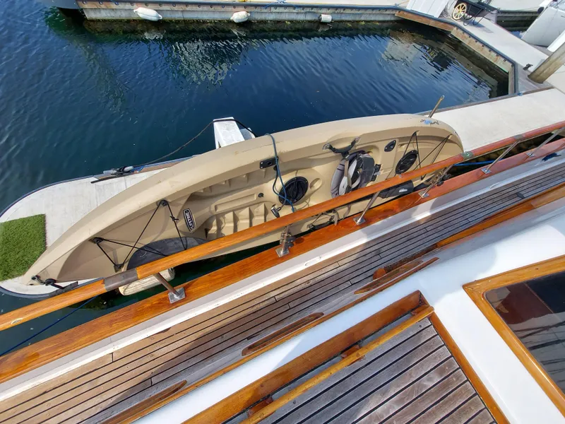 1979 CHB Aft Cabin