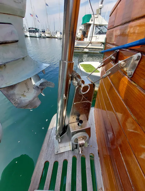 1979 CHB Aft Cabin
