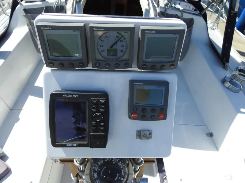 2004 Catalina 36 MkII