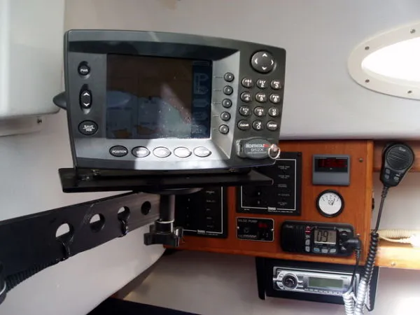 2002 Alerion-Express